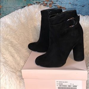 JUSTFAB (Ellery) Black Booties